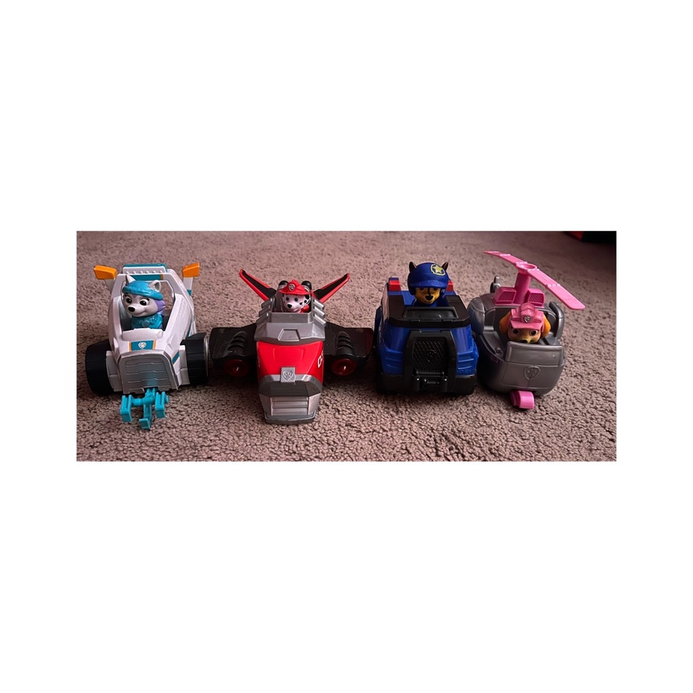 Paw Patrol Adventure Vehicle Set - Blue, Red, White, Gray